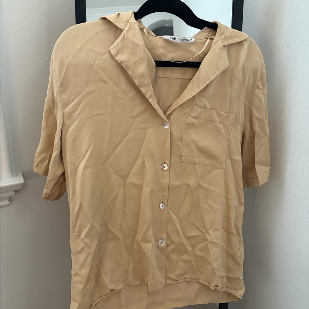 Zara Beige Button-Up Blouse